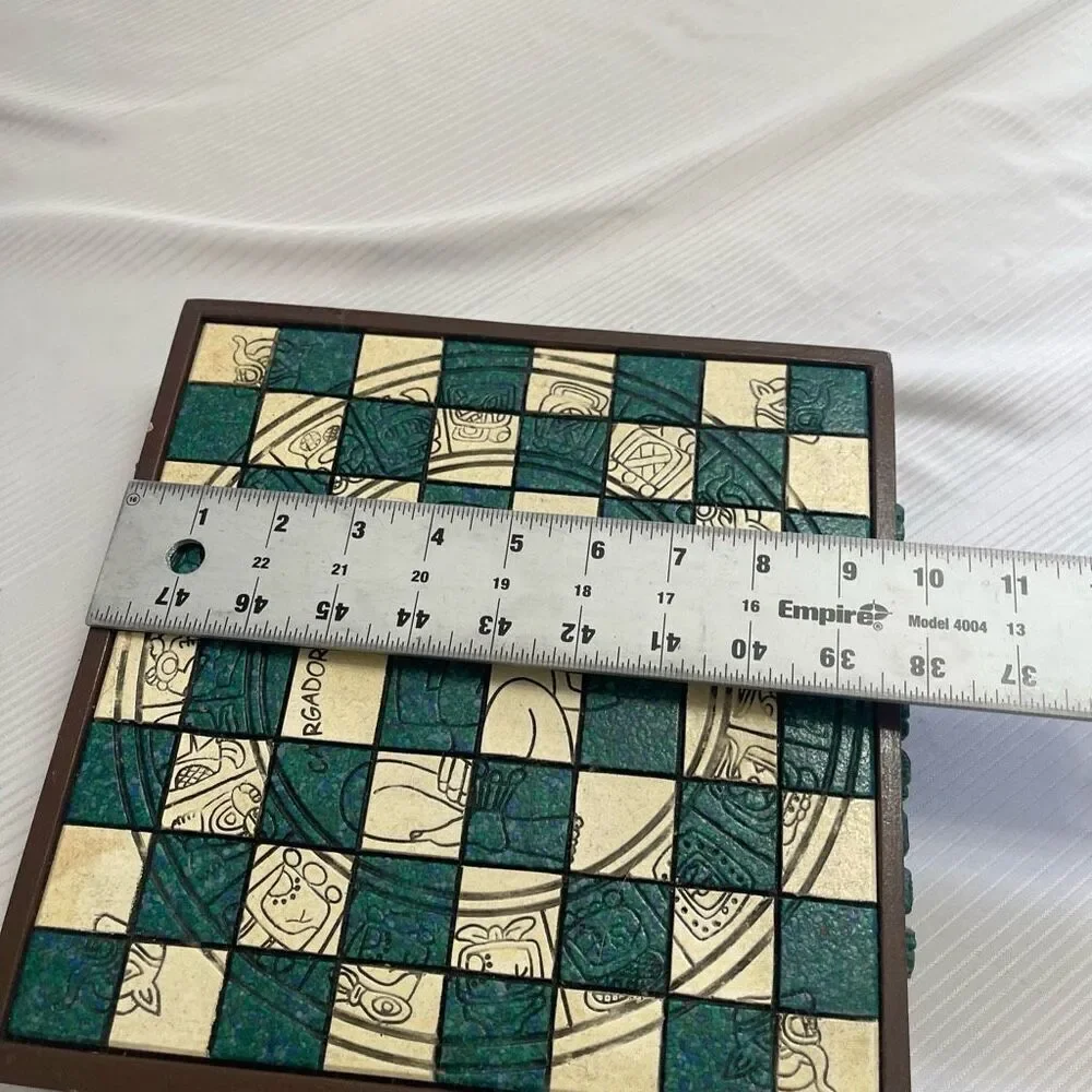 Aztec Mayan Calendar Malachite/Wood Green Chess Set VTG Read Description